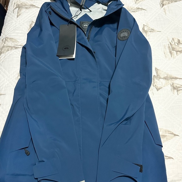 SOLD!! CANADA GOOSE SALIDA JACKET BLACK LABEL - Women’s Size: Small - Picture 15 of 16
